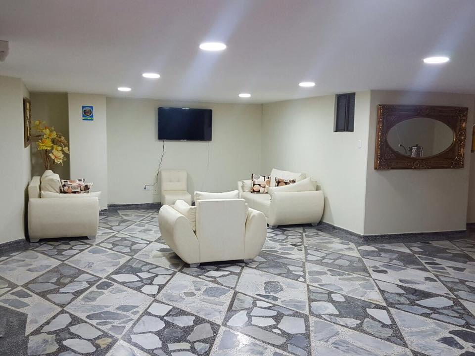 Hotel Reina Isabella Іп'ялес Екстер'єр фото