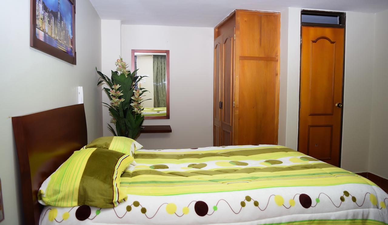 Hotel Reina Isabella Іп'ялес Екстер'єр фото