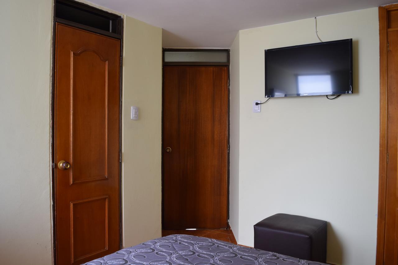 Hotel Reina Isabella Іп'ялес Екстер'єр фото